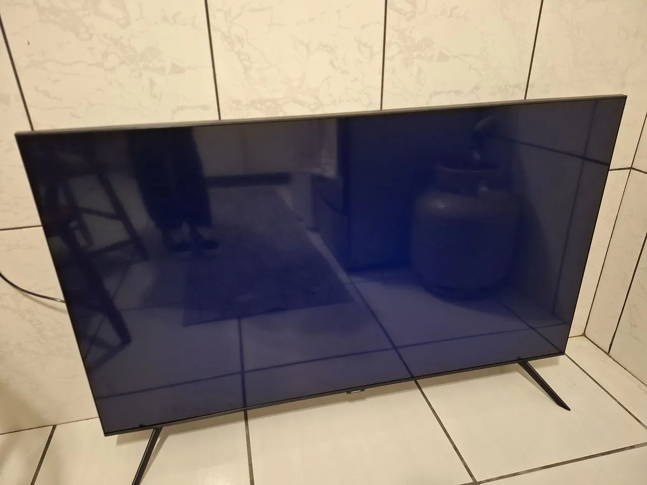 Samsung 50" 4K UHD Smart TV - COM DEFEITO - Foto 3