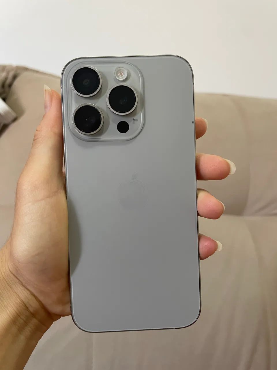 iPhone 15 Pro 256g - Foto 2