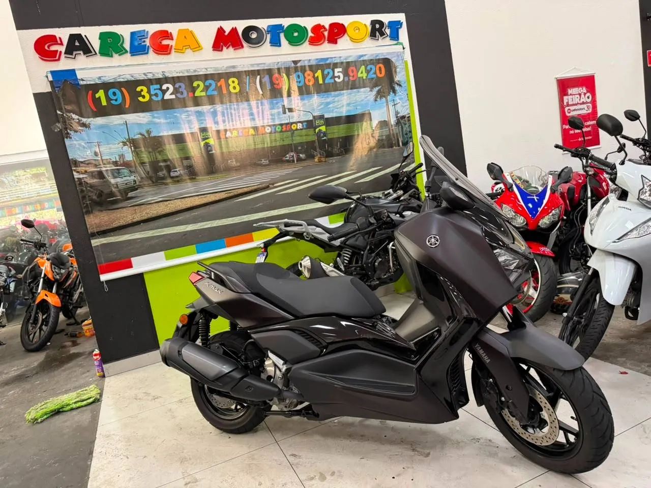 YAMAHA XMAX 300 CONNECTED ABS