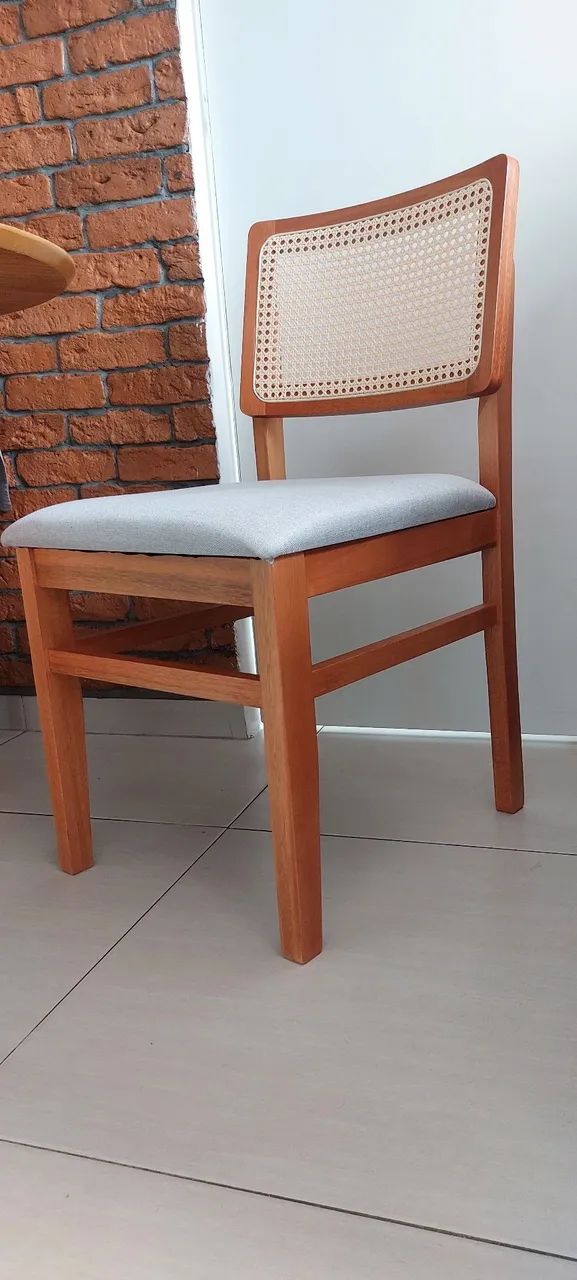 Mesa com 4 cadeiras - Foto 2
