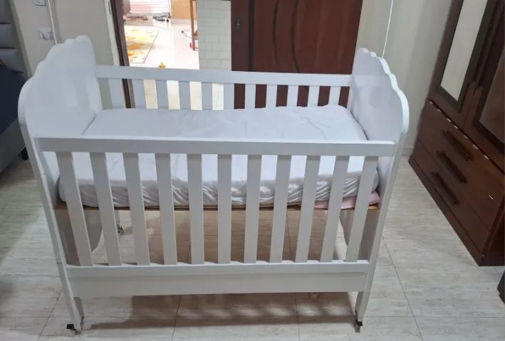 BERÇO PARA BEBE (PODE VIRAR CAMA) - Foto 4