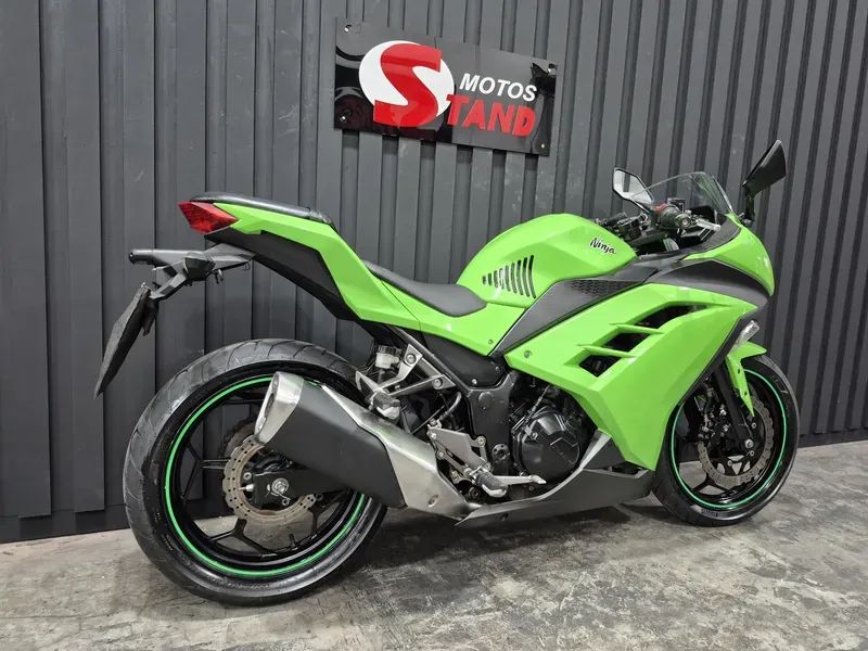 Kawasaki Ninja 300 cc  - Foto 2