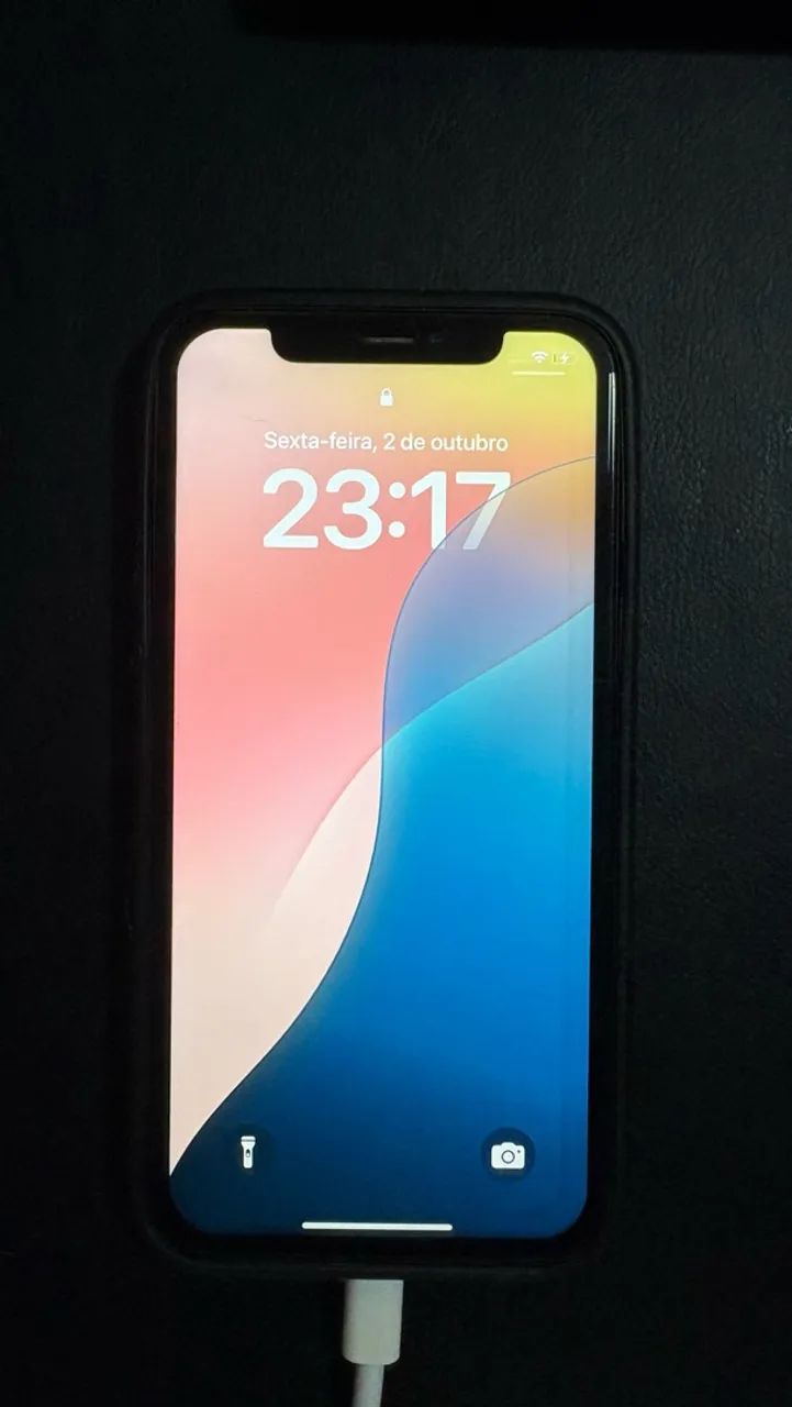 iPhone XR em ótimo estado 