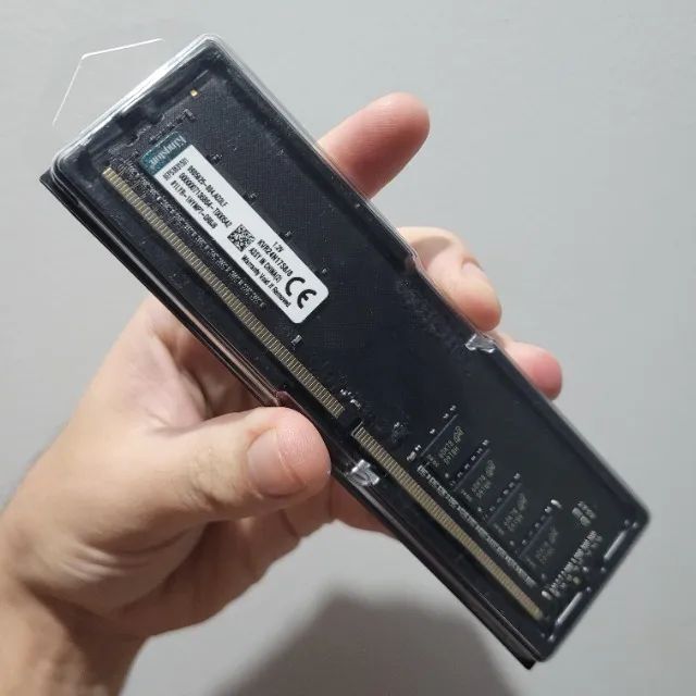 Memória Ram 16GB DDR4 2400MHz CL 17 1.2V Kingston Value RAM Preta KVR24N17S8/8 ( 2 x 8GB ) - Foto 2