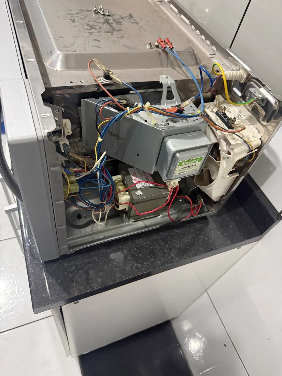 MICROONDAS BRASTEMP NÃO FUNCIONA ( QUEIMANDO RELÊ ) - Foto 3
