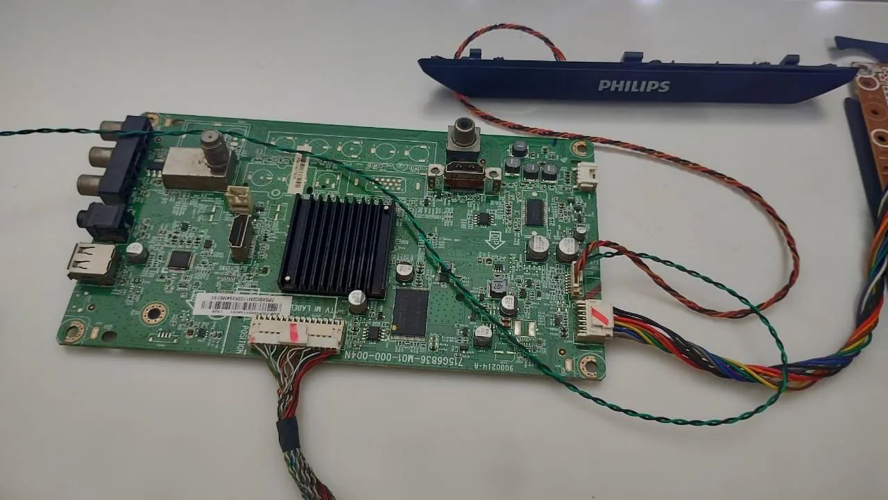 Placa Principal Tv Philips 43 polegadas - Original - Usada- ver descrição completa - Foto 3