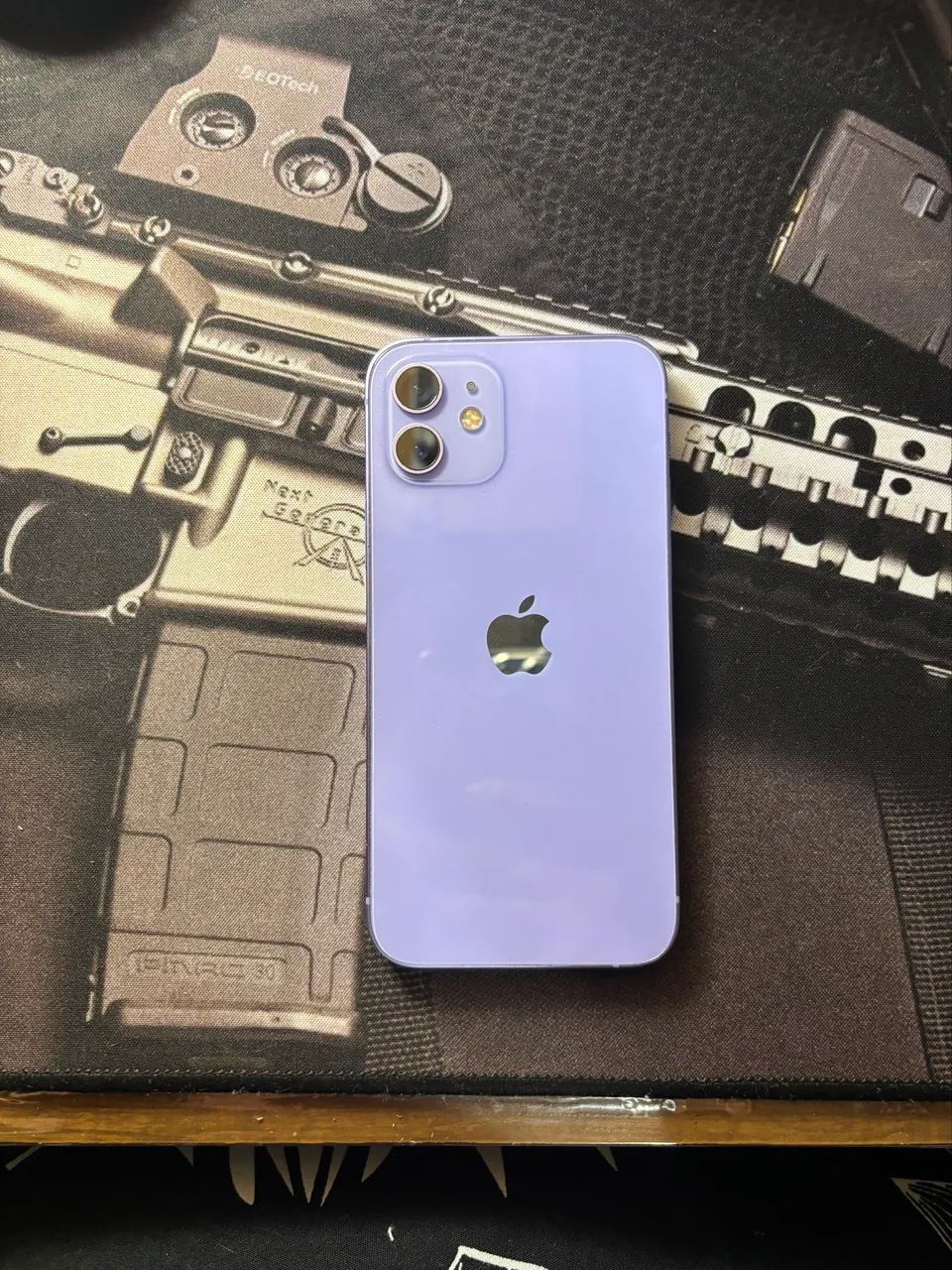 iPhone 12 Lilás 256 GB
