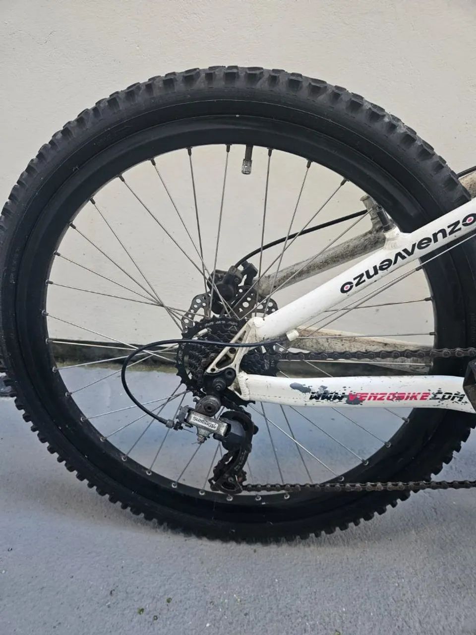 Bicicleta aro 26 + capacete - Foto 3