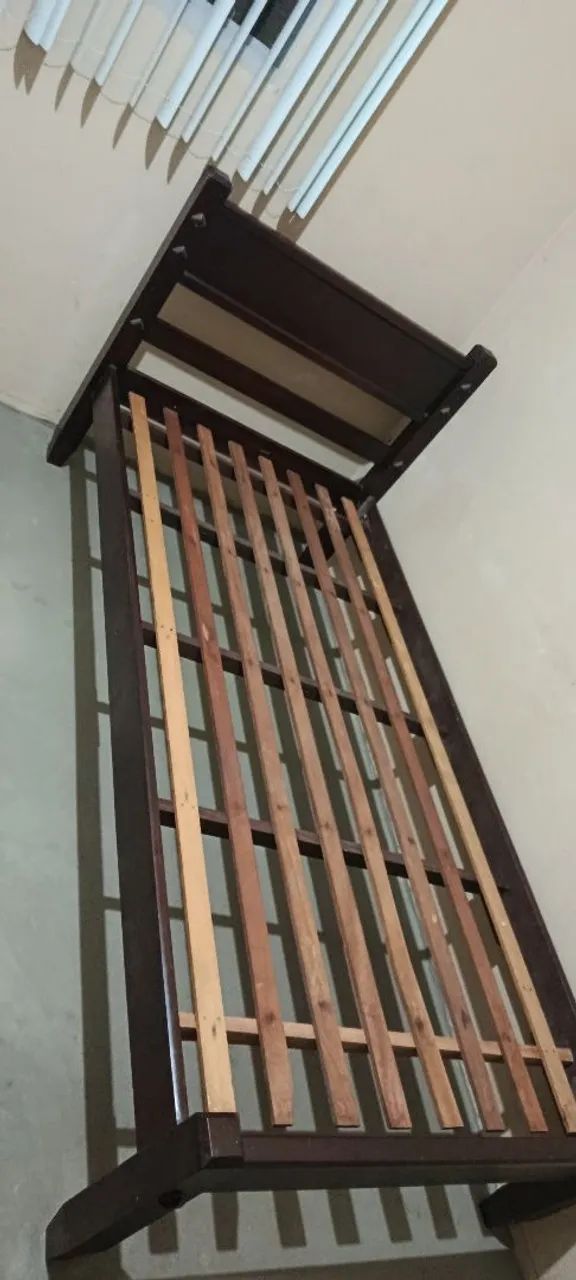 Cama solteiro 
