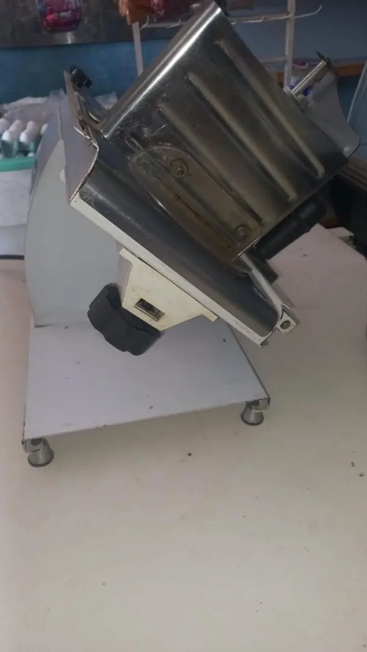 Vendo Fatiadora BERMAR.800 - Foto 4