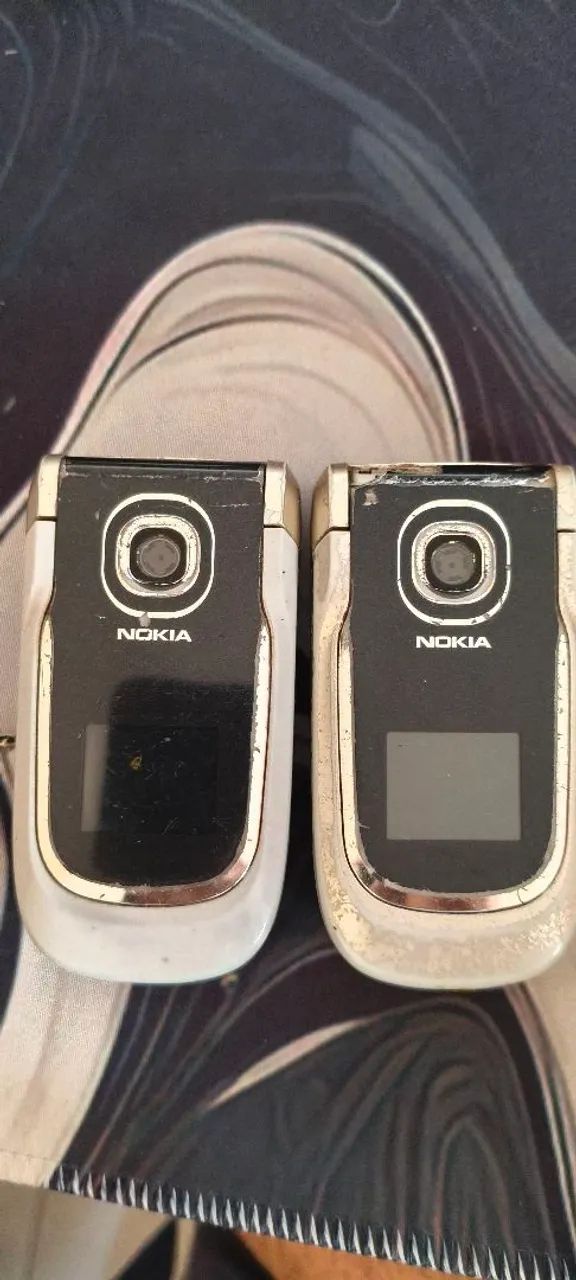 Nokia flip 2006 (funcionando perfeitamente) com carregador - Foto 4