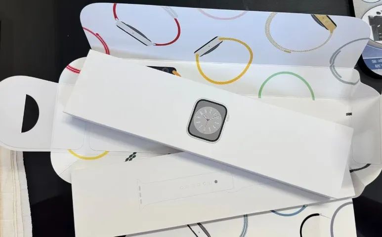 Apple Watch 8 - Foto 3