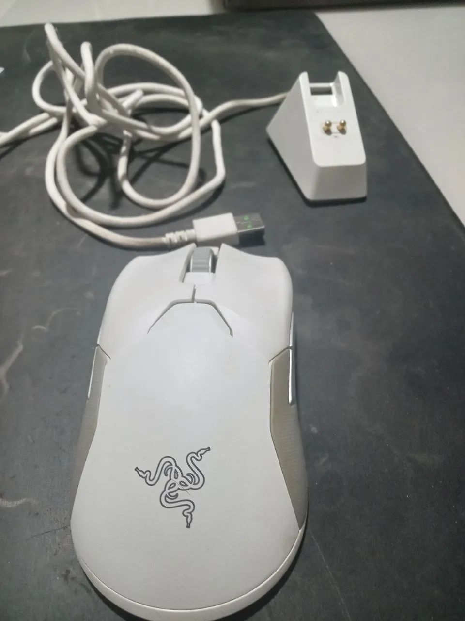 Mouse Razer Viper Ultimate Branco - Foto 3