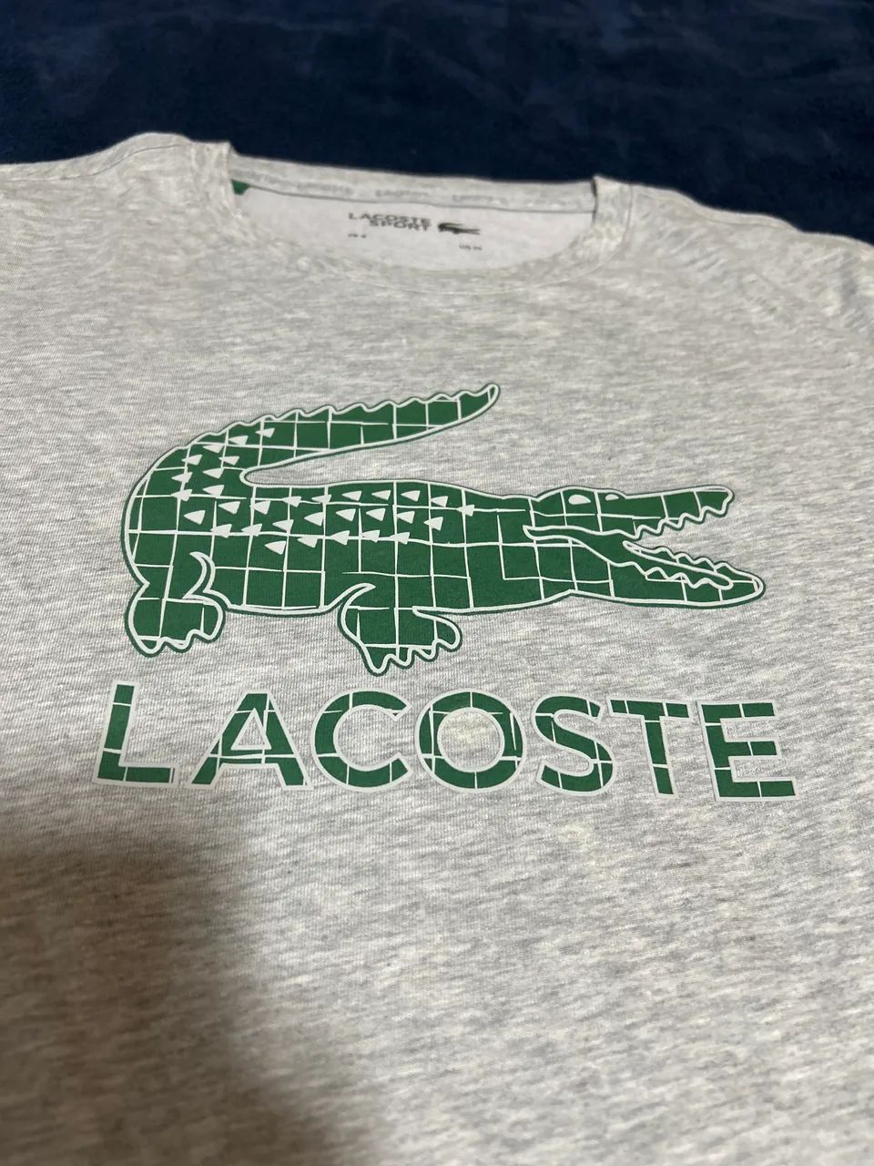 Camiseta cinza lacoste - Foto 3