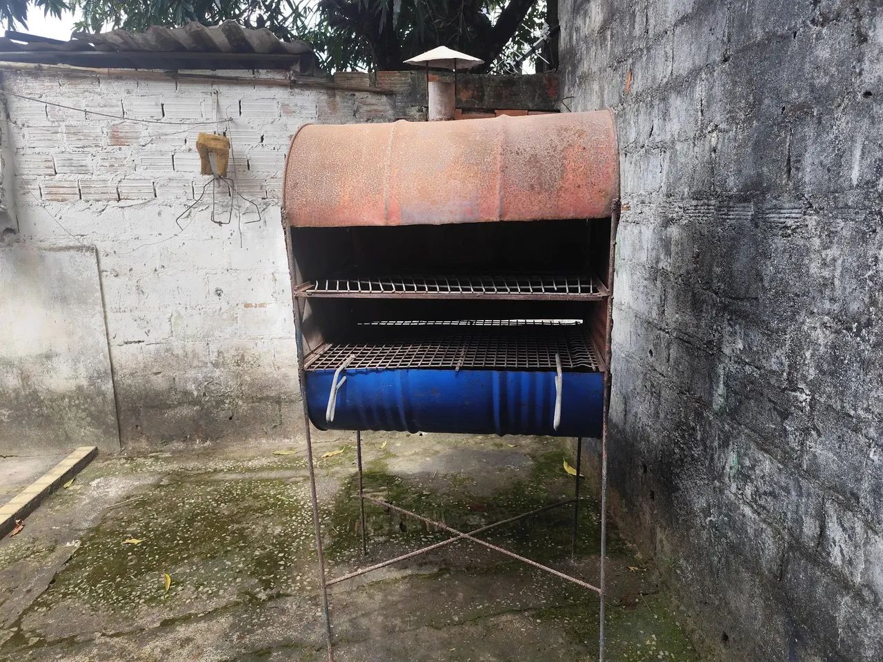 Vende se churrasqueira de carvão  - Foto 4