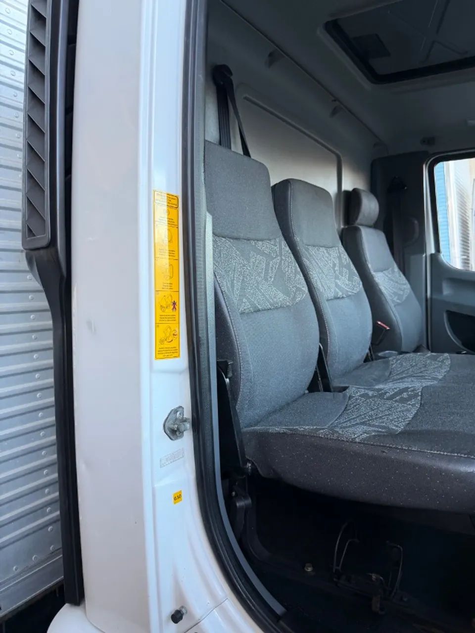 1016 único dono Truk km baixo  - Foto 2