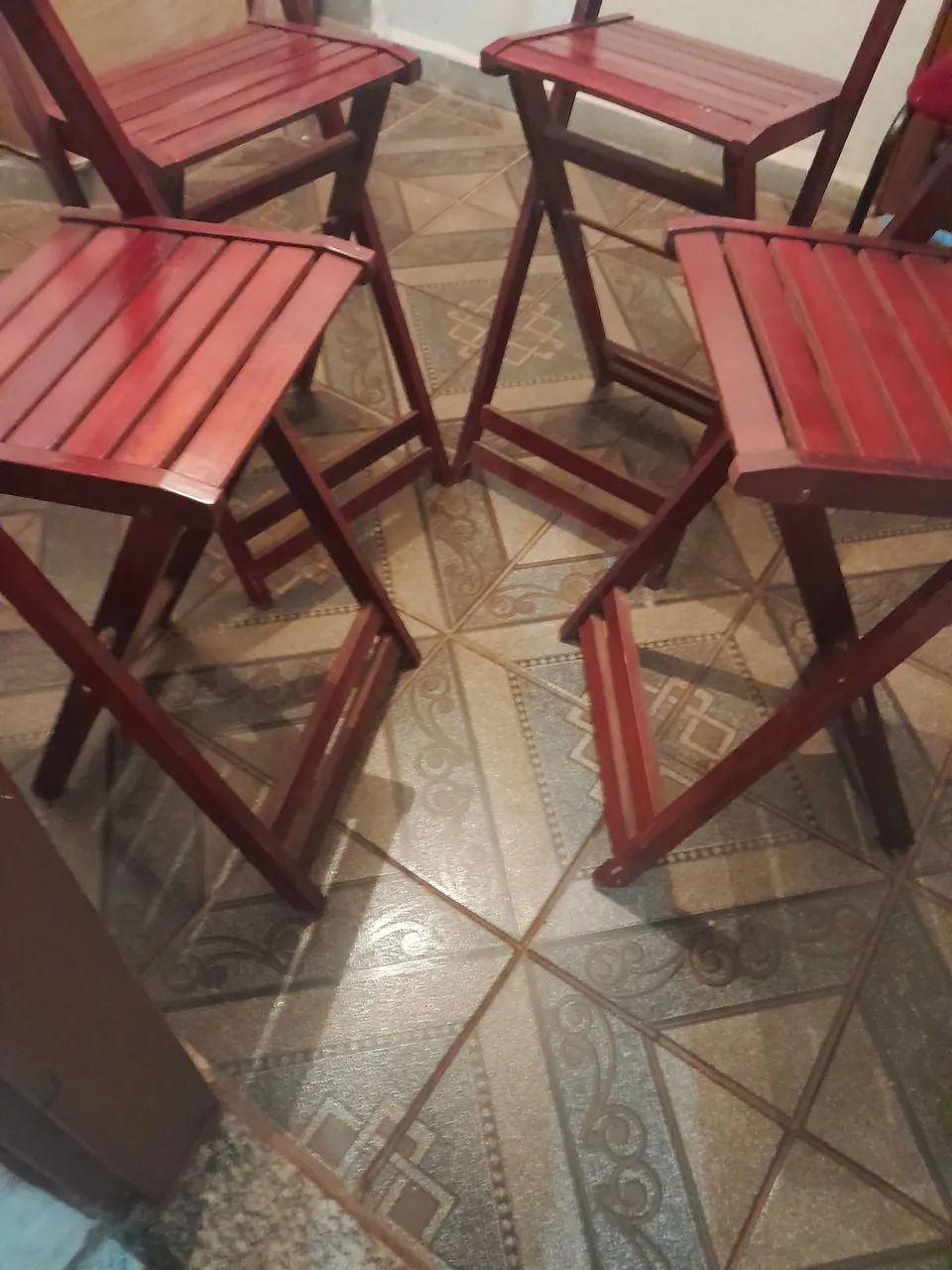 Cadeira banquetes de madeira - Foto 2