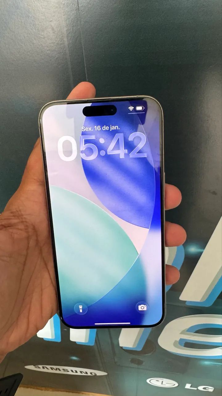 Iphone 15 Pro Max - Foto 3