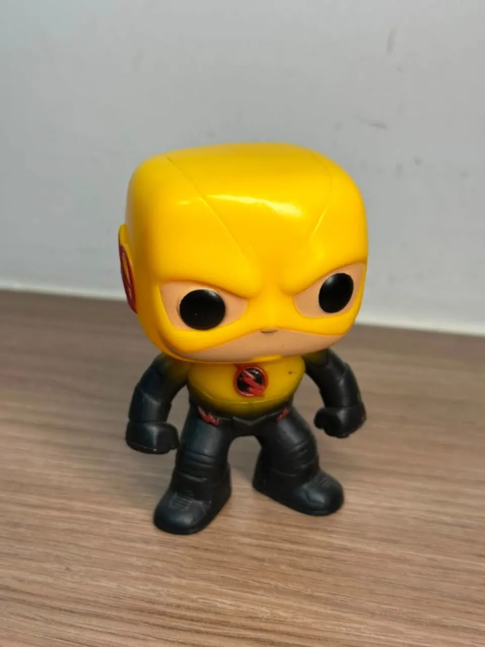 Funko Pop! Reverse Flash #215 - Original com Caixa - Foto 3