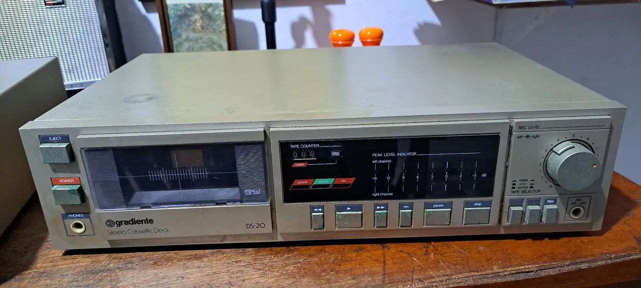 Gradiente DS-20 Stereo Cassette Deck - Foto 3