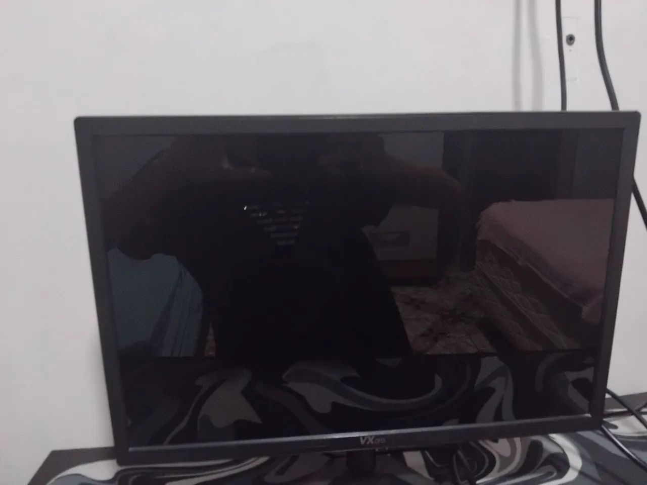 Monitor VX Pro 19" 75Hz para Peças - Display Queimado - Foto 2
