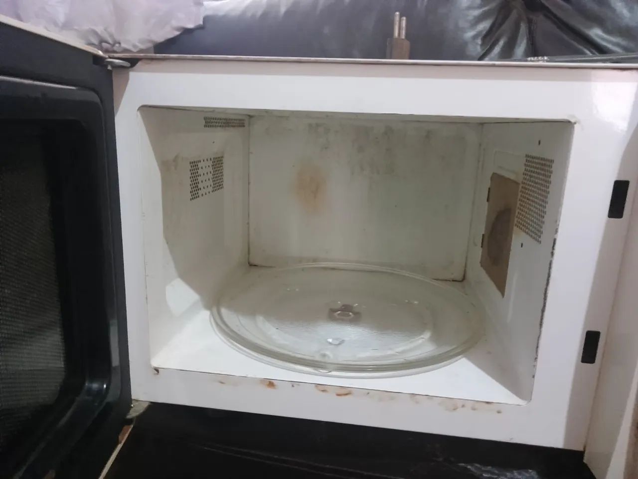 Microondas para retirada de peça  - Foto 2