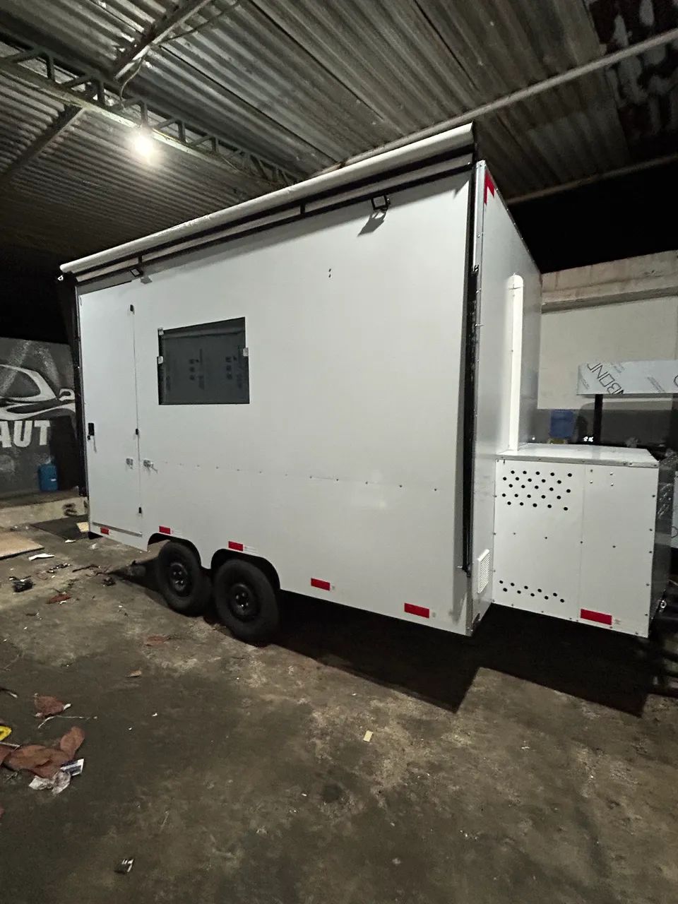 Trailer camarim com banheiro  - Foto 3