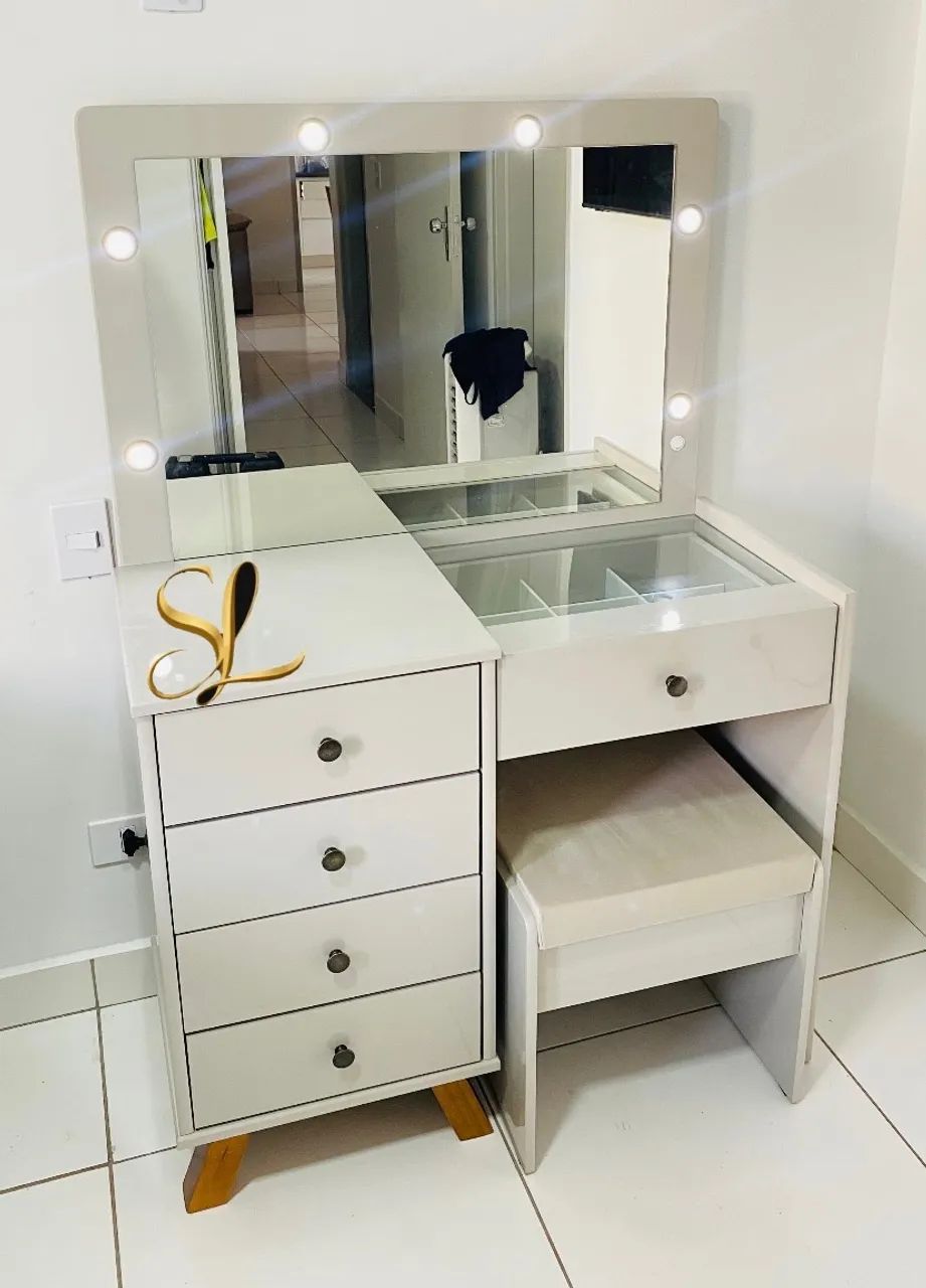 Penteadeira Camarim com banqueta 