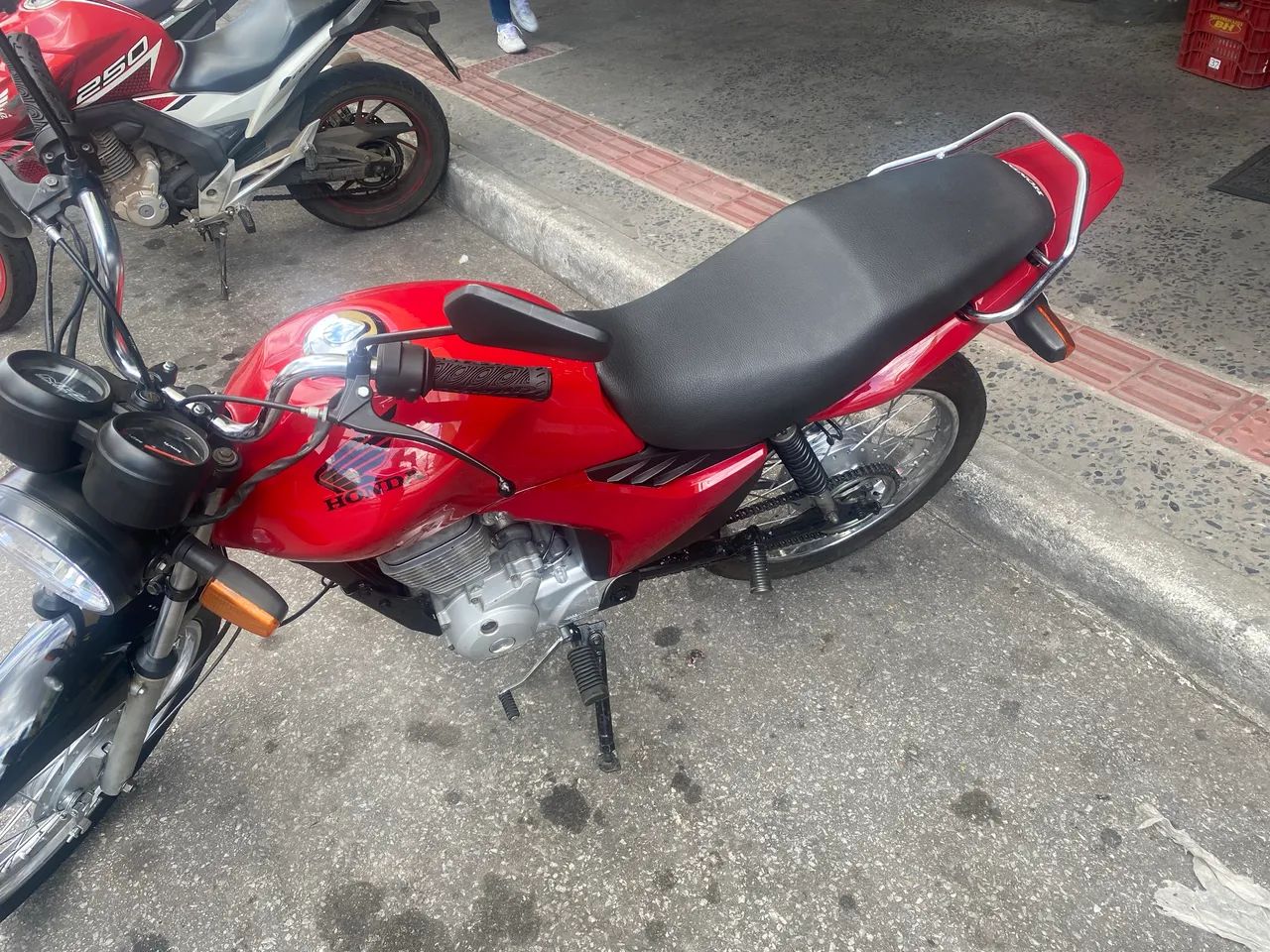 Moto 125  - Foto 4