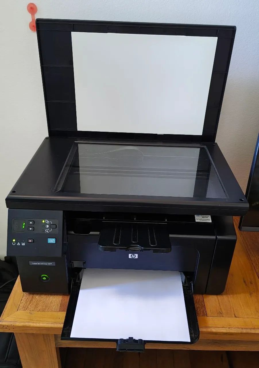 Impressora HP LaserJet M1132 MFP com 4 Tonners - Foto 2