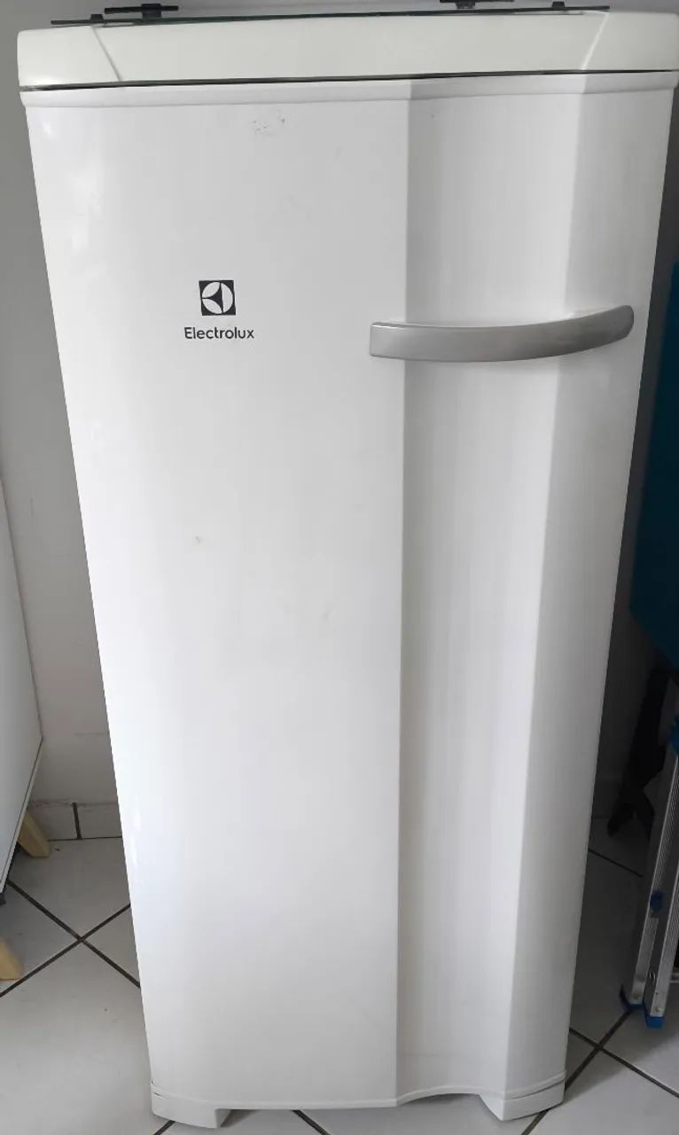 Freezer FE19 162 lts