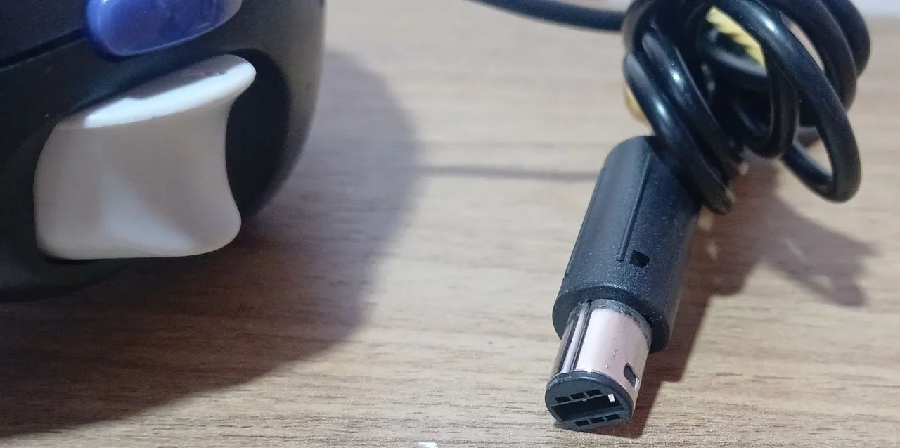 Controle com fio gamecube e wii preto (sem teste) - Foto 5