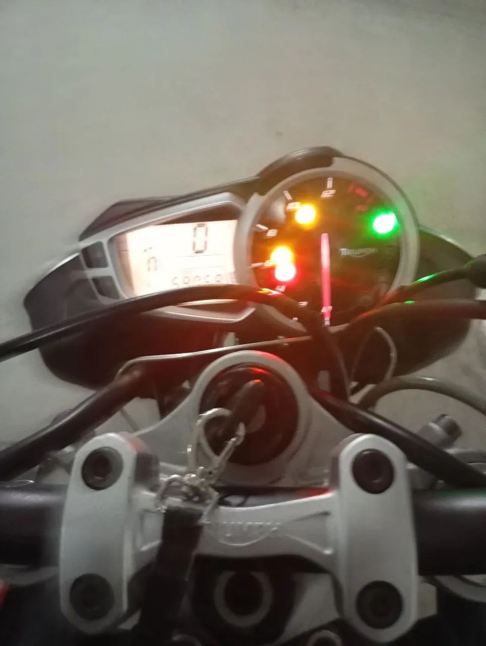 Triumph Street Triple 675 R ( aceito troca ) - Foto 5
