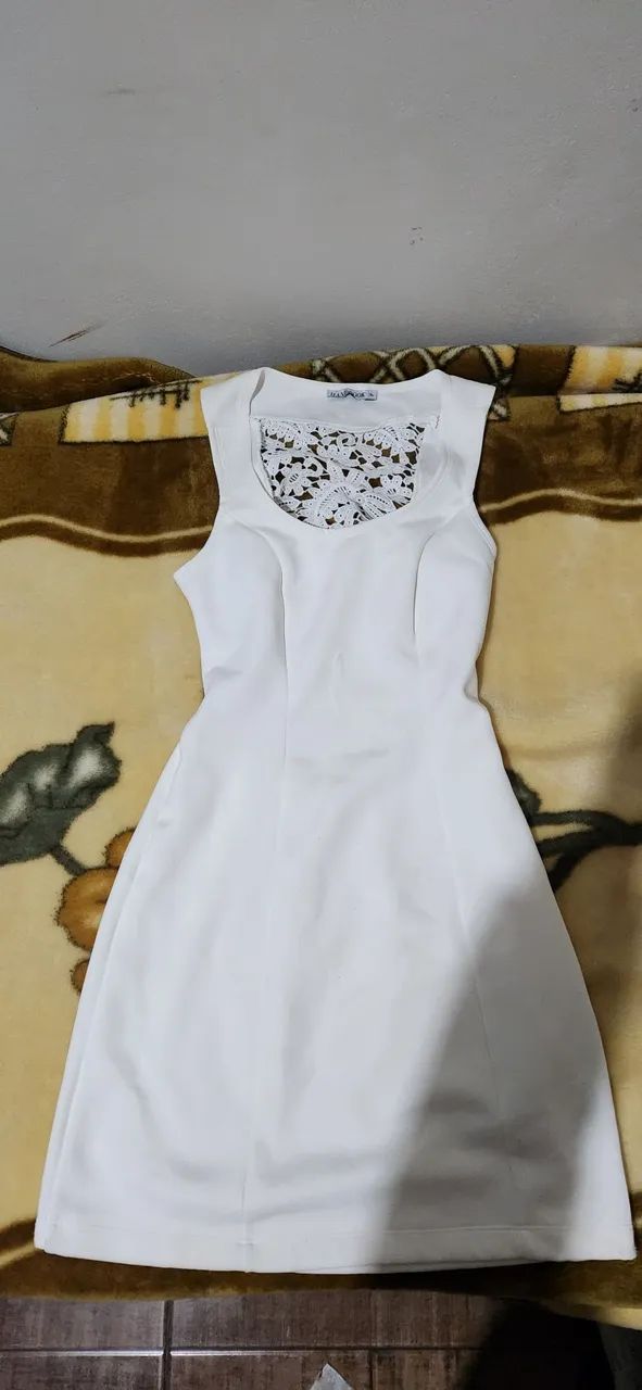 Vestido cor creme rendado nas costas - Foto 5