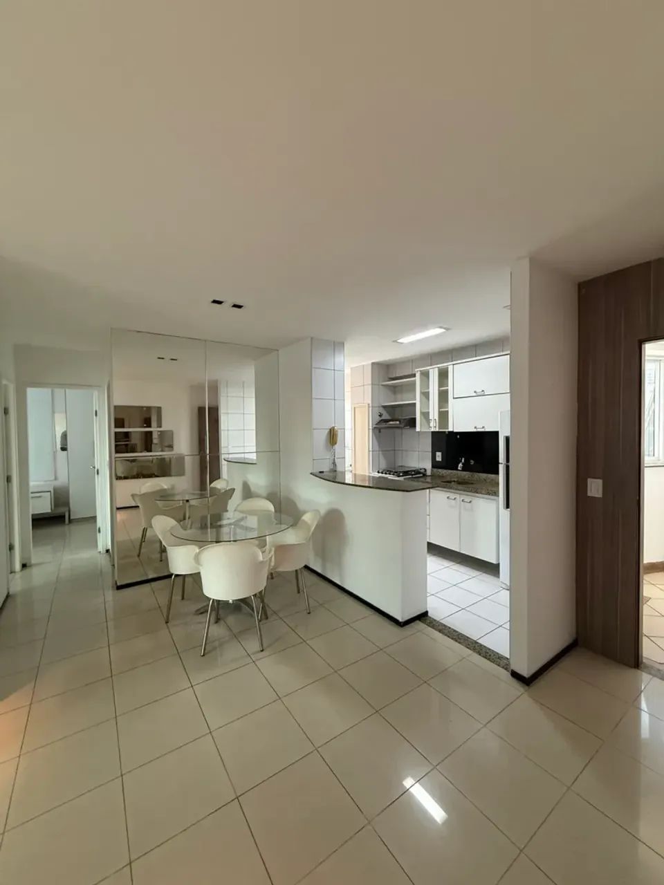 Imóvel para venda possui 75 metros quadrados com 2 quartos em Meireles - Fortaleza - CE - Foto 3