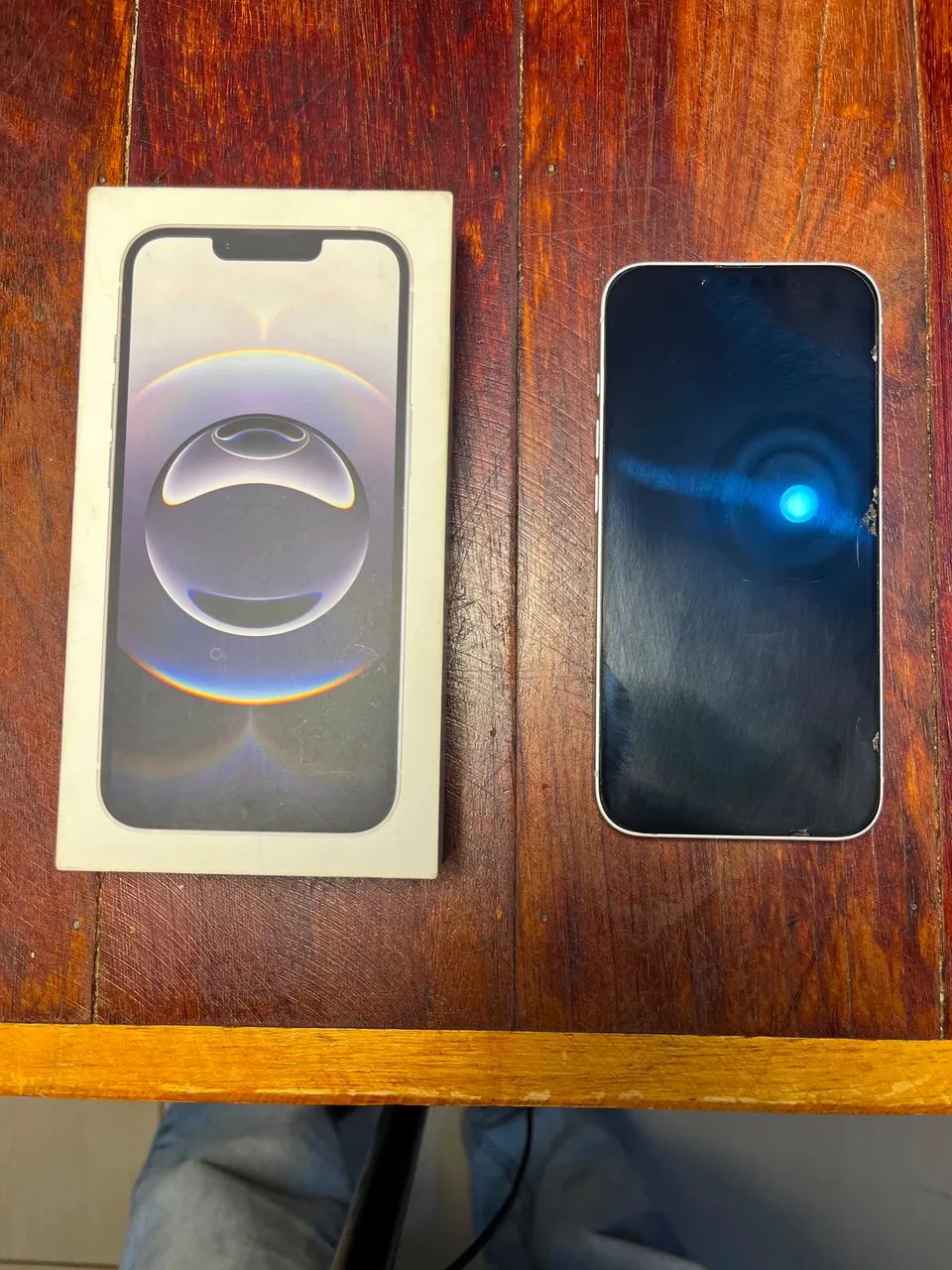 Iphone 16e  - Foto 5