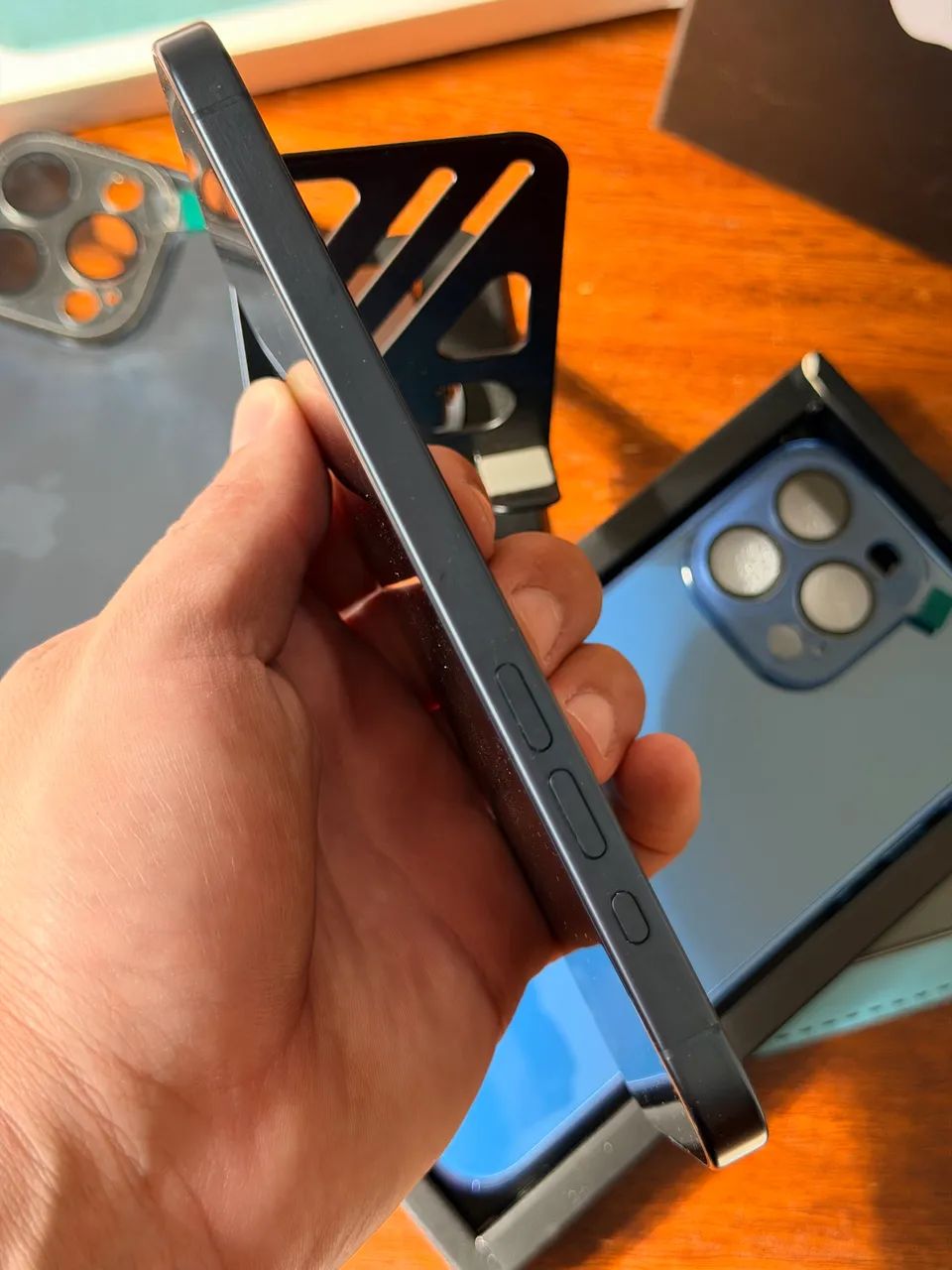 IPHONE 15 pro max 256 - Foto 2