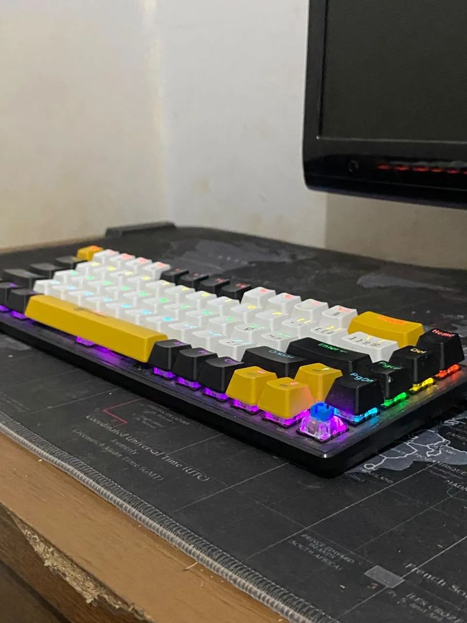 Teclado mecânico 60% gamer
