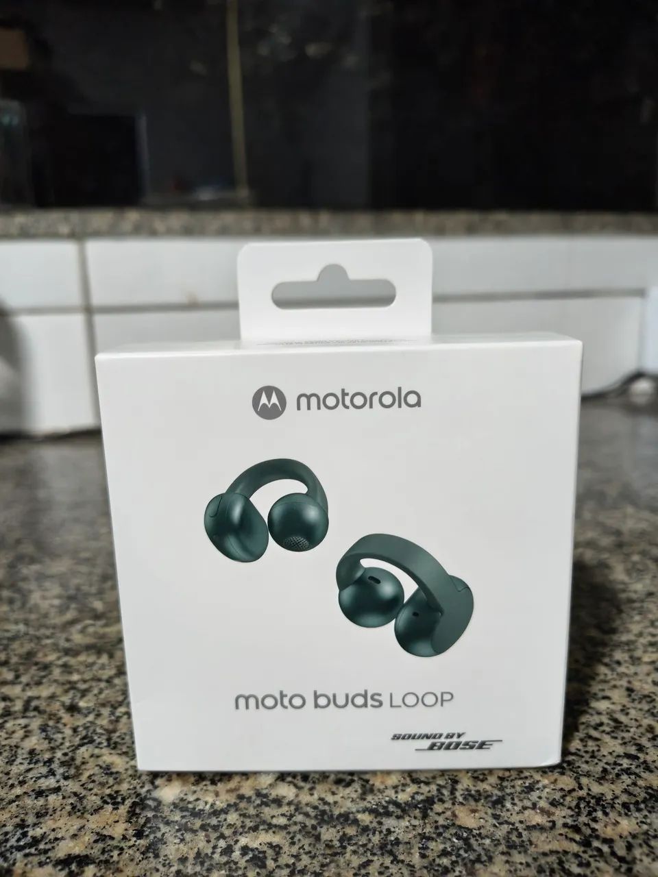 moto buds loop