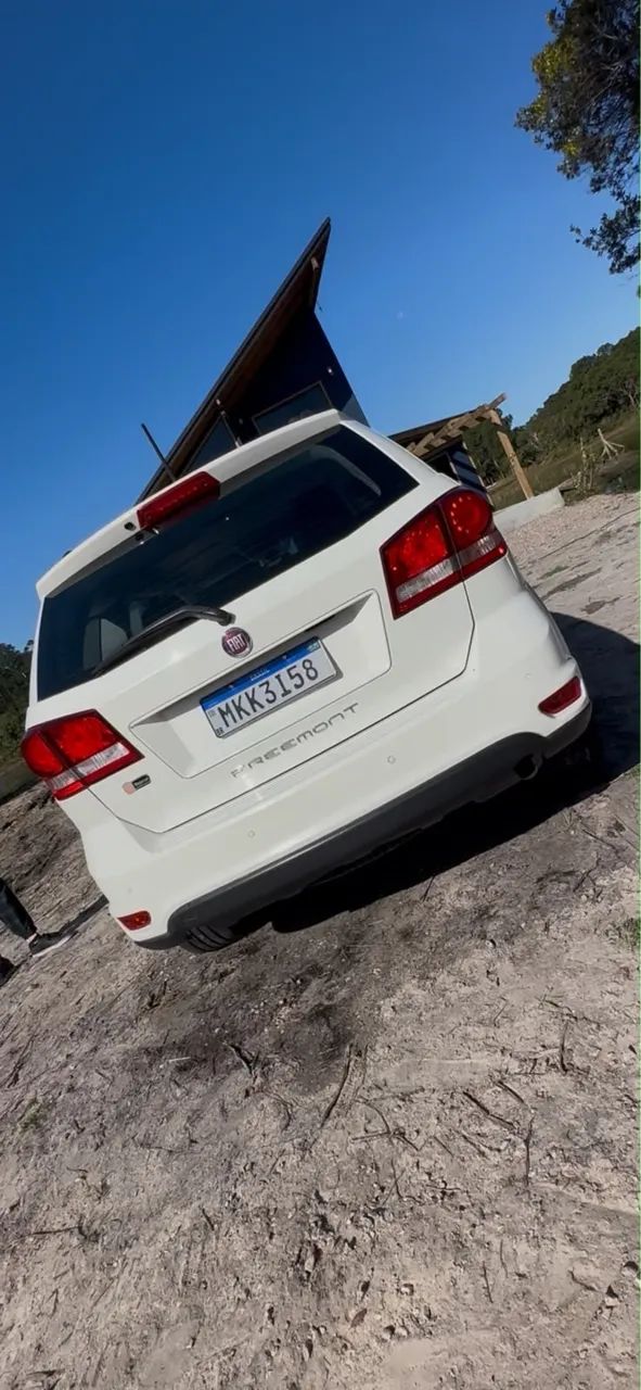 Fiat Freemont 2.4 16V 5P Aut. 2012 - Foto 2