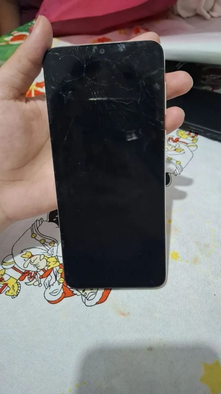 Celular moto e13 