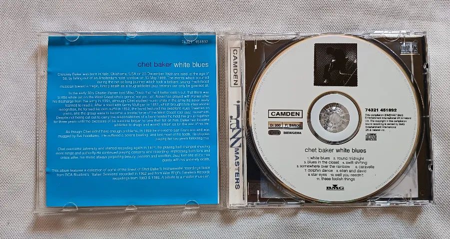 Cd Chet Baker - White Blues - Excelente Estado - Foto 2