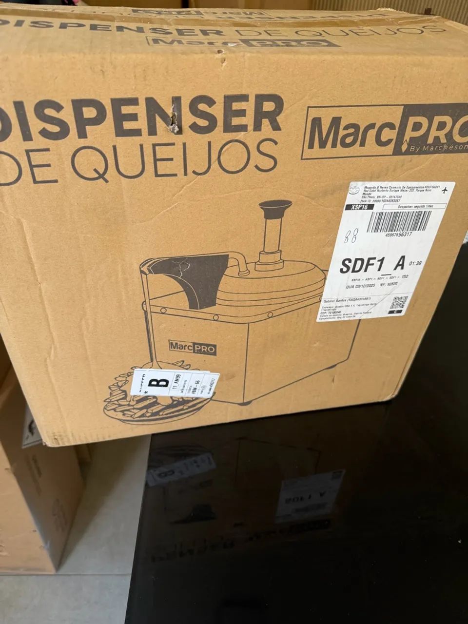 Dispenser de queijos/ chocolate  - Foto 3