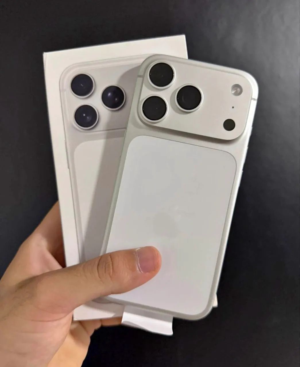 iPhone 17 PRO 