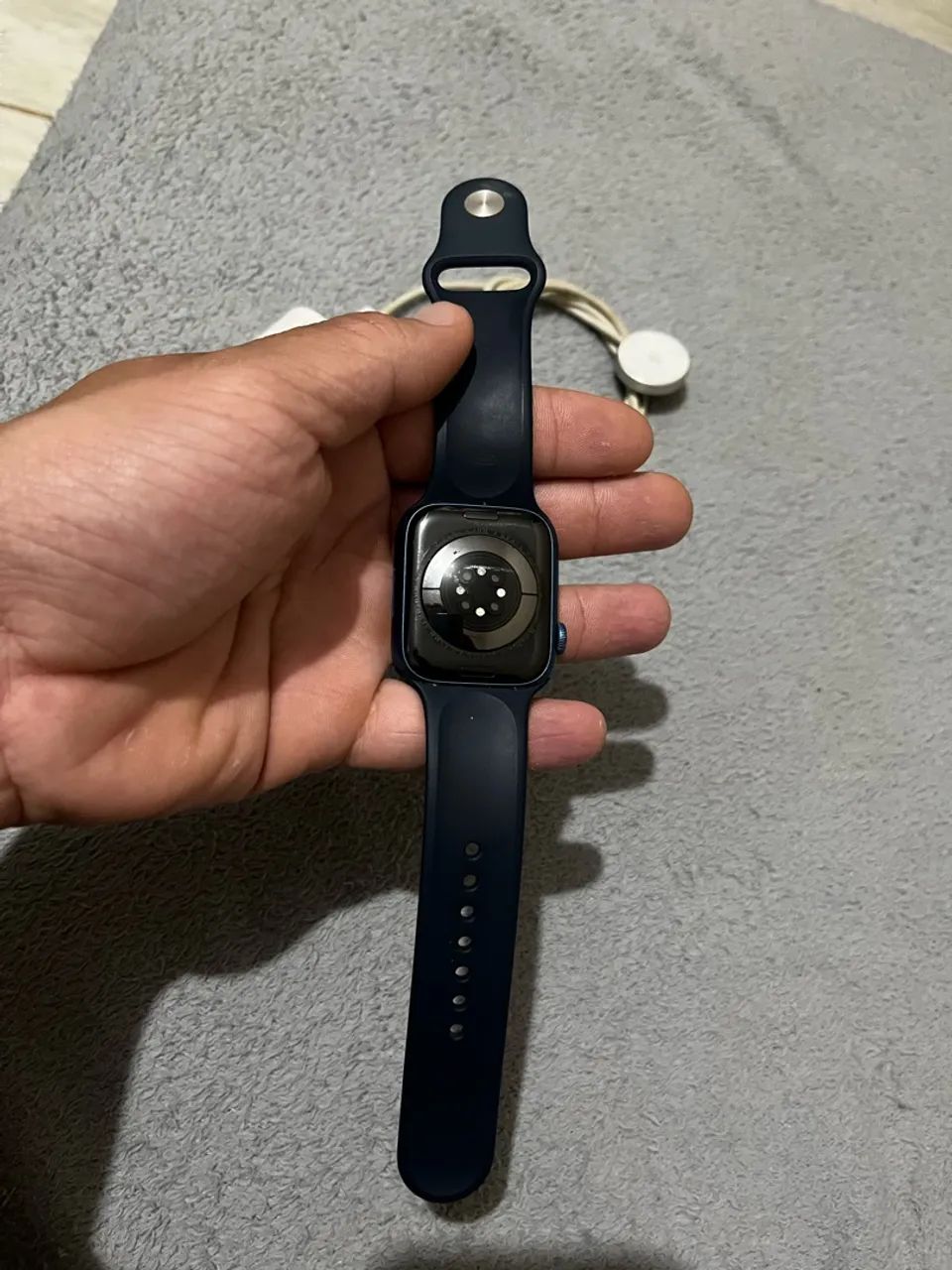 Apple Watch Series 7 (GPS, 45mm) - Smartwatches - Del Lago II