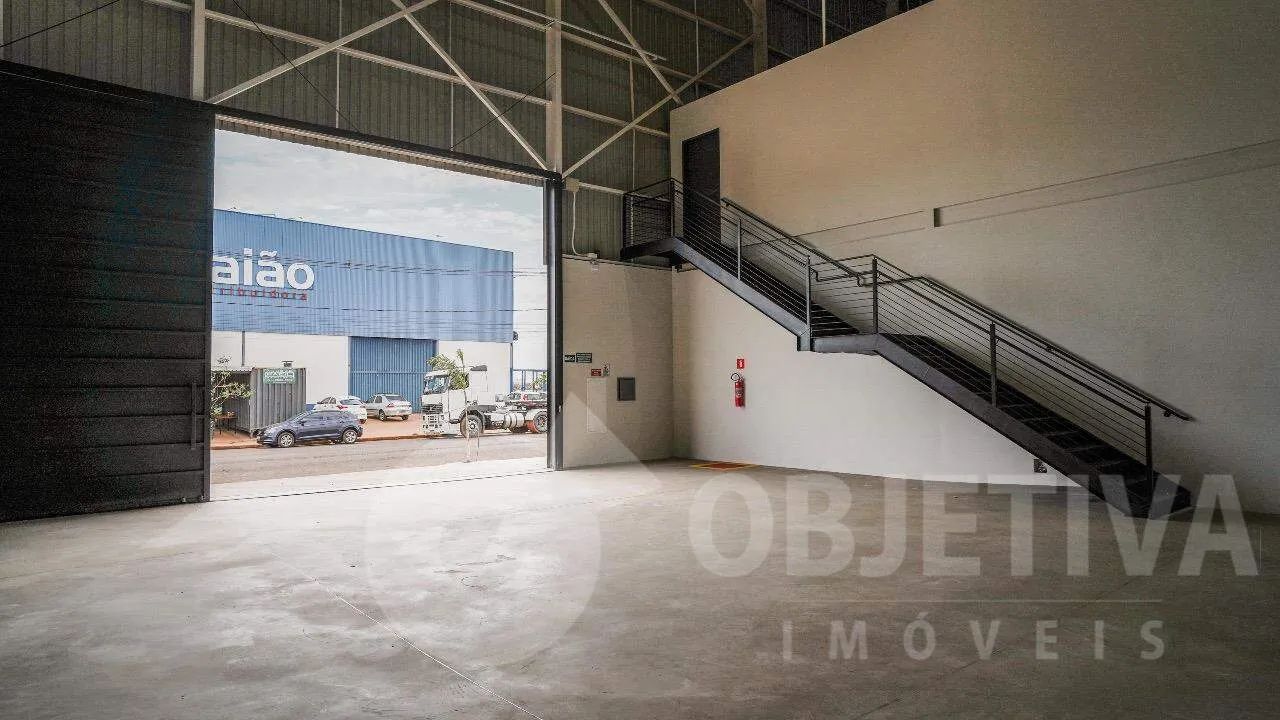 Excelente galpão disponível para locação no Centro Empresarial Leste III - Foto 5