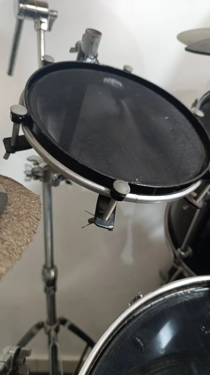 Bateria Compacta - Shell Pack tons 8" e 10", surdo 12" e bumbo 18" (caixa 14" opcional) - Foto 5