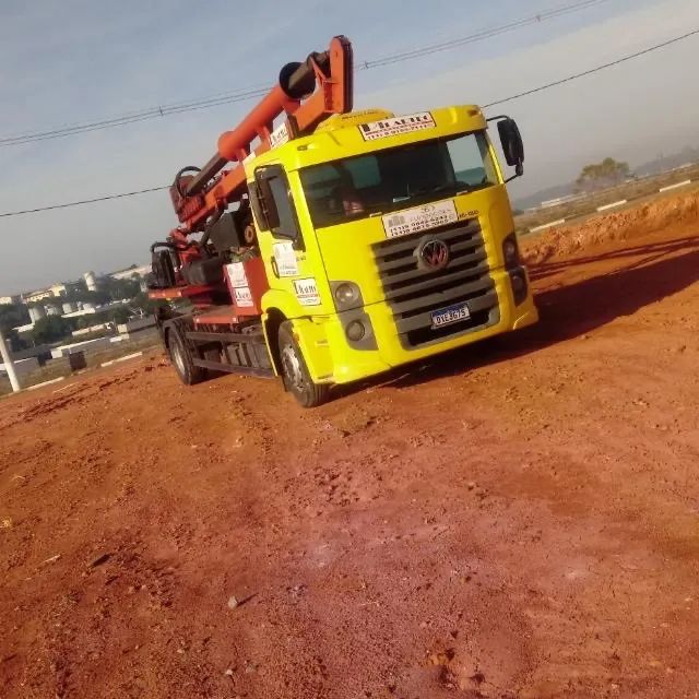 Perfuratriz sobre caminhão  - Foto 3