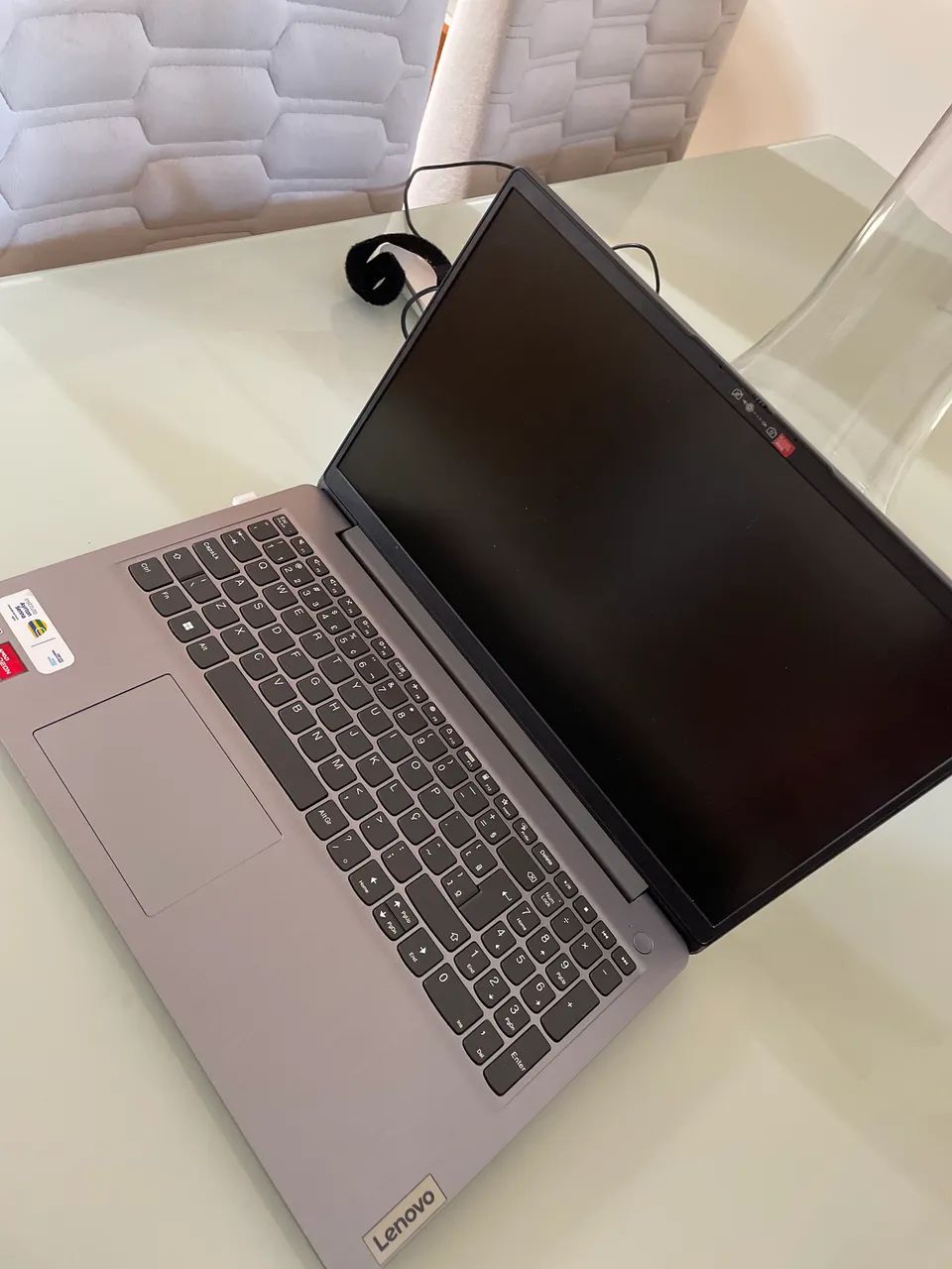  Notebook Lenovo Ryzen 7 - Excelente Desempenho e Ótimo Estado