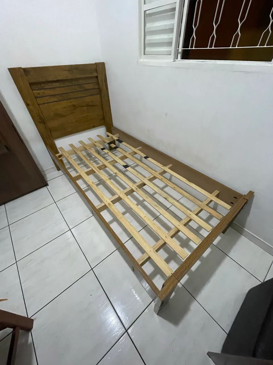 Cama solteiro 